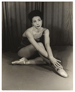 Portrait photograph of Nora Kaye