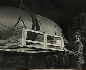 St. Louis Plant Manufactures 6-Ton Bomb