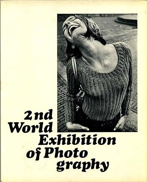 WOMAN. 2nd Second World Exhibition of Photography. 522 Photos from 85 Countries by 236 Photograph...