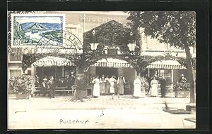 Carte postale Puiseaux, Restaurant Louis Lours im Sonnenschein