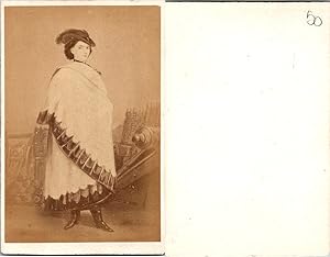 CDV Marie-Sophie Reine de Naples et des Deux Siciles, née duchesse en Bavière, circa 1860