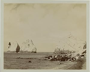 Great Britain, Isle of Wight, The Needles Rocks and lighthouse, phare