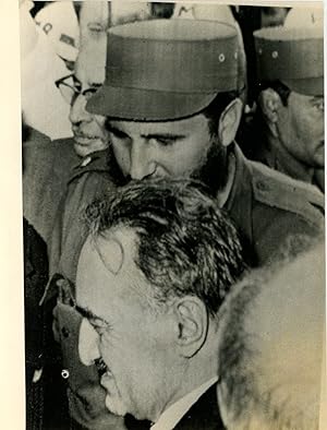 Fidel Castro accueille Anastase Ivanovitch Mikoyan