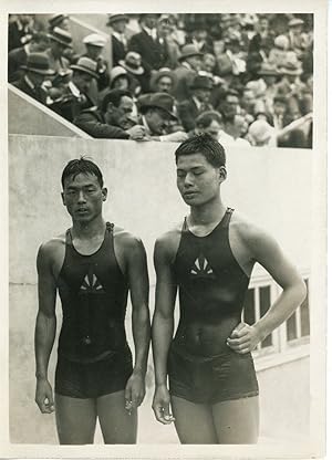 Katsuo Takaishi et Tsuruda, aux Tourelles à Paris, avant les Jeux d'Amsterdam