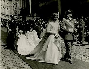Princesse Elisabeth de Luxembourg au bras de son père, le prince Félix
