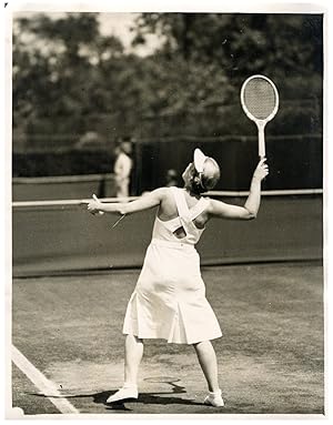 Mrs B. Pons représentant l'Espagne à Wimbledon