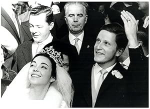Le mariage du Roi Siméon II de Bulgarie avec la Princesse Margarita Gómez-Acebo à Vevey (Suisse),...