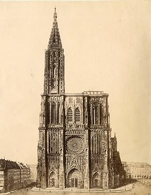 France, Strasbourg, la cathédrale Notre-Dame, vue de face