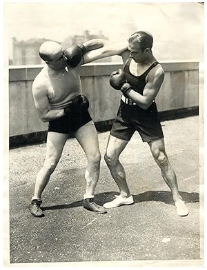 Les boxeurs Rudol Valentino et Frank O'Neill, 1926