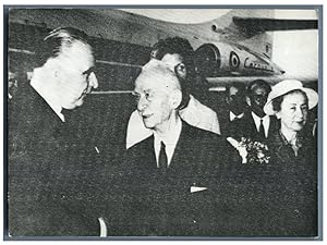 Georges Pompidou et le premier ministre turc Mustafa  smet  nönü à Ankara