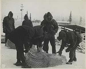 USA, Fairbanks (Alaska) Task Force Frigid, preparing snow shoes