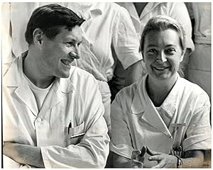 Professeur chirurgien Christian Cabrol et son épouse, Annick en 1968