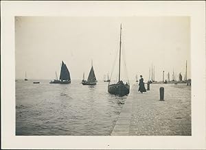 France, La Baule, Voiliers dans le port, 1913, Vintage silver print