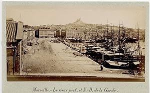 ND, France, Marseille, Le Vieux Port, et Notre Dame de la Garde