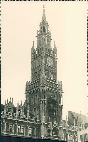 Allemagne, Munich, Le beffroi de l'Hôtel de Ville, 1952, Vintage silver print