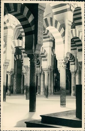 Espagne, Córdoba, La colonnade de la mosquée-cathédrale, ca.1950, Vintage silver print