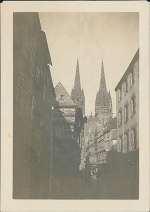 France, Bretagne, Quimper, La cathédrale, 1914, Vintage silver print