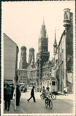 Allemagne, Munich, Vue de la Frauenkirche, 1952, Vintage silver print