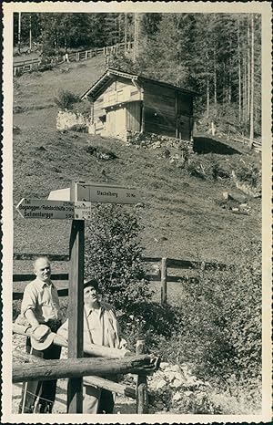 Suisse, env. Interlaken, Randonnée au pied de la Jungfrau, 1949, Vintage silver print