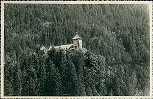 Autriche, sur la route d'Innsbruck, château et pont suspendu, 1949, Vintage silver print