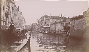 Italie, Venise, Un canal depuis une gondole, 1911, Vintage citrate print