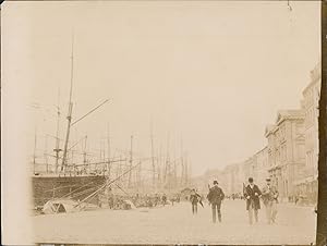 France, Marseille, Voiliers marchands dans le vieux port, 1898, Vintage citrate print