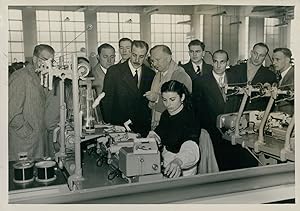 Argentine, San Isidro, Visite de l usine Standard Electric, 1954, Vintage silver print