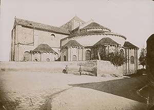 France, Poitiers, Église romane Saint Hilaire le Grand, abside, ca.1900