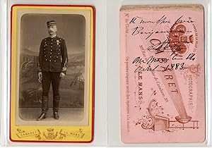 Cabaret, Le Mans, Homme en uniforme militaire à brandebourgs, 1883