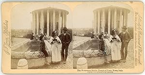Stereo Italie, Italia, Rome, Roma, Temple de Vesta, Femmes en costume régional, 1897