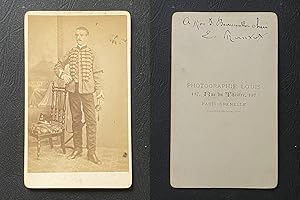 Louis, Paris, Jeune homme en uniforme militaire à brandebourg du 12e, circa 1870