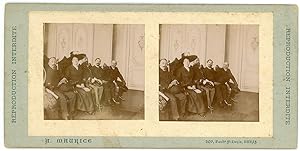STEREO Personnages assis dans une salle de palais ou mairie, circa 1900