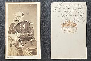 Dacron, Paris, Homme en uniforme militaire portant une décoration, circa 1865