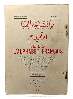 Fransizca elifba okuyorum.= Je lis l'alphabet Français.