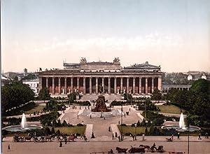 Deutschland, Berlin. Museum und Lustgarten mit Denkmal Friedrich Wilhelm III.