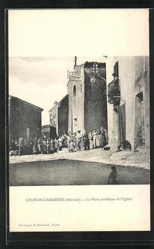Carte postale Lieuran-Cabrières, La Place publique et l`Eglise
