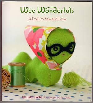 Abrams Publishing Wee Wonderfuls: 24 Dolls to Sew and Love