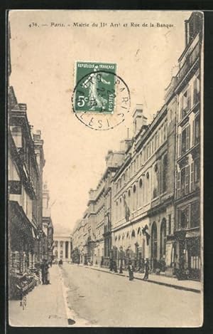 Carte postale Paris, Mairie du 11e Arrondissement et Rue de la Banque