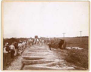 TRAIN CRASH IN MEXICO 1899 PHOTO WOODEN RAILS LARGE MOUNTED PHOTO