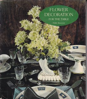 Flower decoration for the table,: In color (A Studio book)