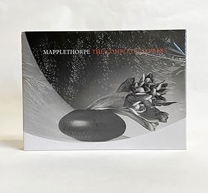 Mapplethorpe : The Complete Flowers