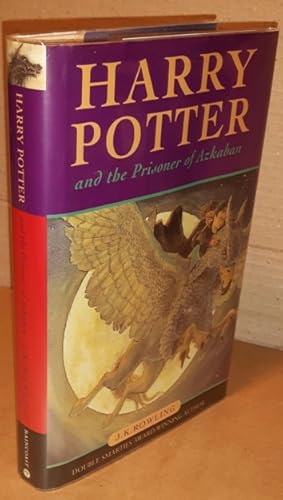 Harry Potter and the Prisoner of Azkaban (The third book in the Harry Potter series)