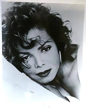 JANET JACKSON PHOTO 8'' x 10'' inch Photograph