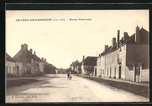 Carte postale Gevrey-Chambertin, Route Nationale, vue de la rue