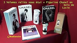 CHANEL ------- 3 Volumes sous étui illustré. ---- [ Les Bijoux , Les Parfums , La Mode ] ------- ...