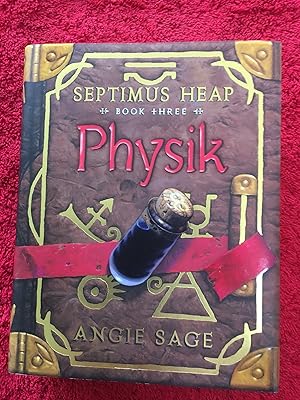 Physik (UK HB 1/1 Signed/Lined and Dated copy of Septimus Heap #3) - As New Superb Collectable Co...