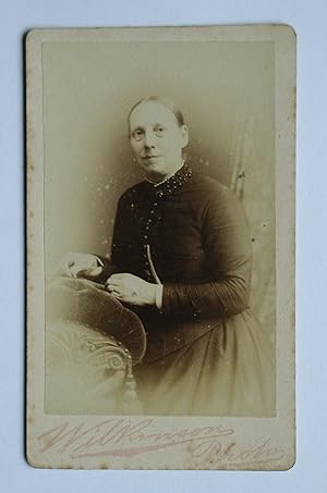 Carte De Visite Photograph: Portrait of a Woman.