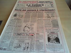 Le Canard enchaine' 2001. Journal satirique paraissant le mercredi. KOMPLETT. No. 4184 - 4235. 5....