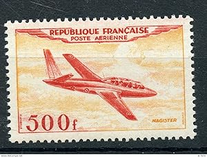 TIMBRE FRANCE N° 32 POSTE AERIENNE AVIATION 500 FRANCS "MAGISTER"