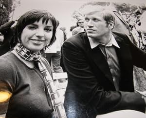 Liza Minelli & Ken Howard.Photograph from the 1970 Cannes Film Festival.